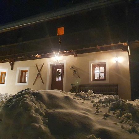 Haus Lahner Villa Bad Bleiberg Dış mekan fotoğraf