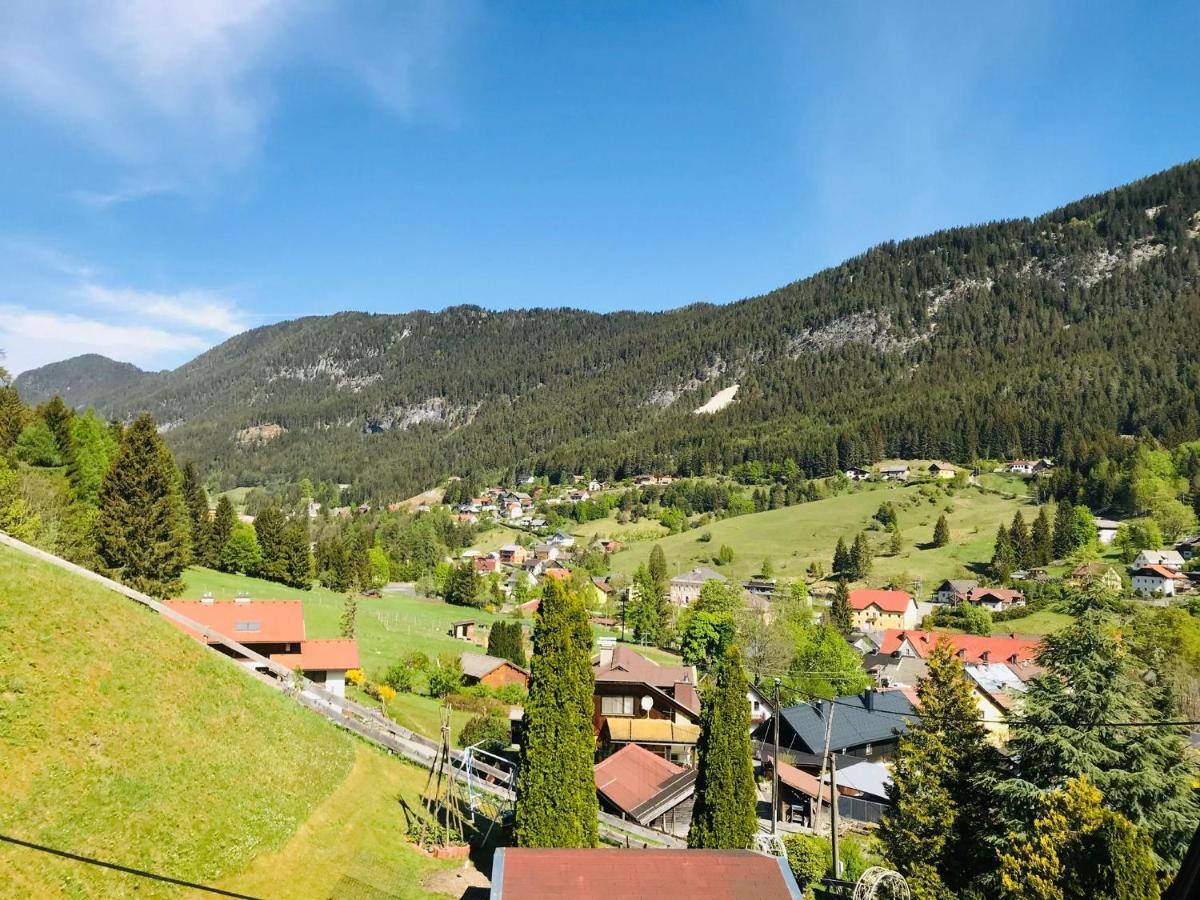 Haus Lahner Villa Bad Bleiberg Dış mekan fotoğraf