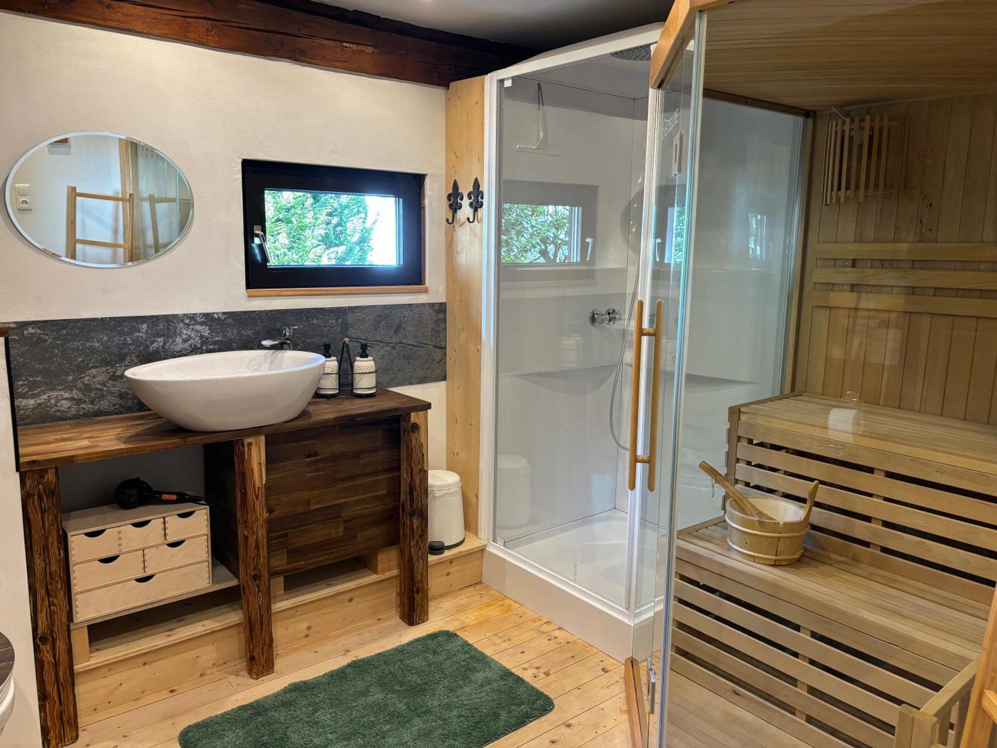 Haus Lahner Villa Bad Bleiberg Dış mekan fotoğraf